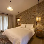 Guest house Ftalofi 3*