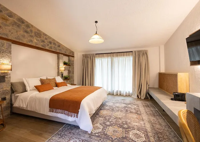 Ftalofi 3* Eptalofos